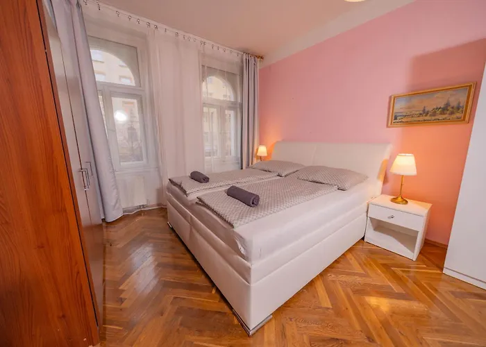 1 Bob\'S Apartment - 2 Bedrooms And Living Room